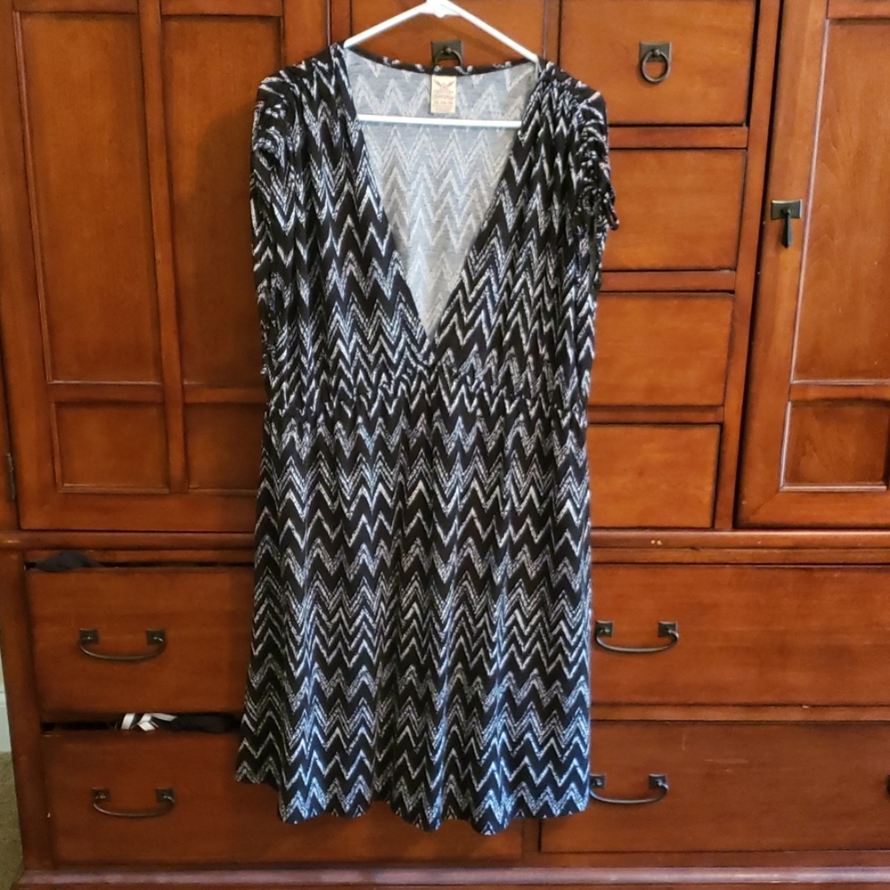 Faded Glory Chevron Stripe Dress